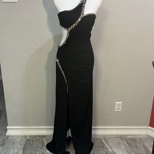 Gorgeous black Anny Lee gown with embellished rhinestones.
